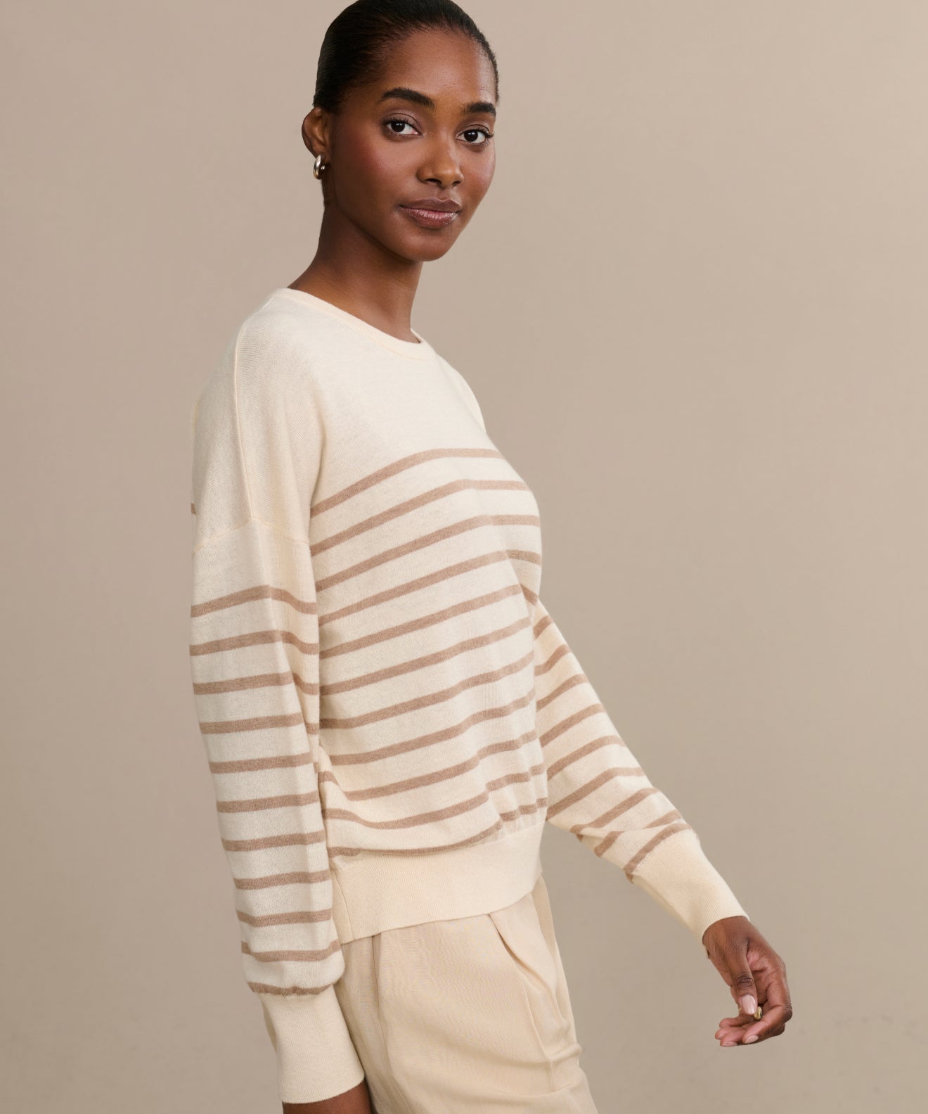 Avery Crewneck